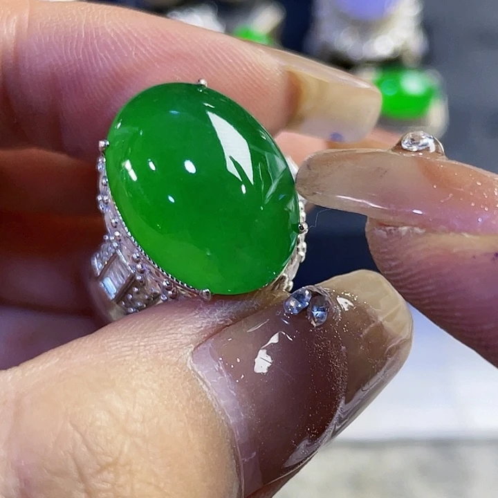 柠***8定制翡翠未镶嵌83254555888888