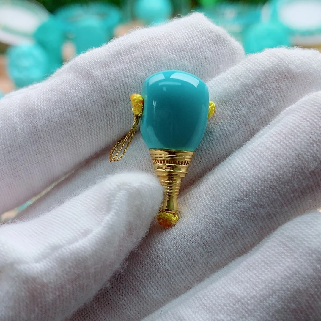 绿松石18K金镶嵌配饰