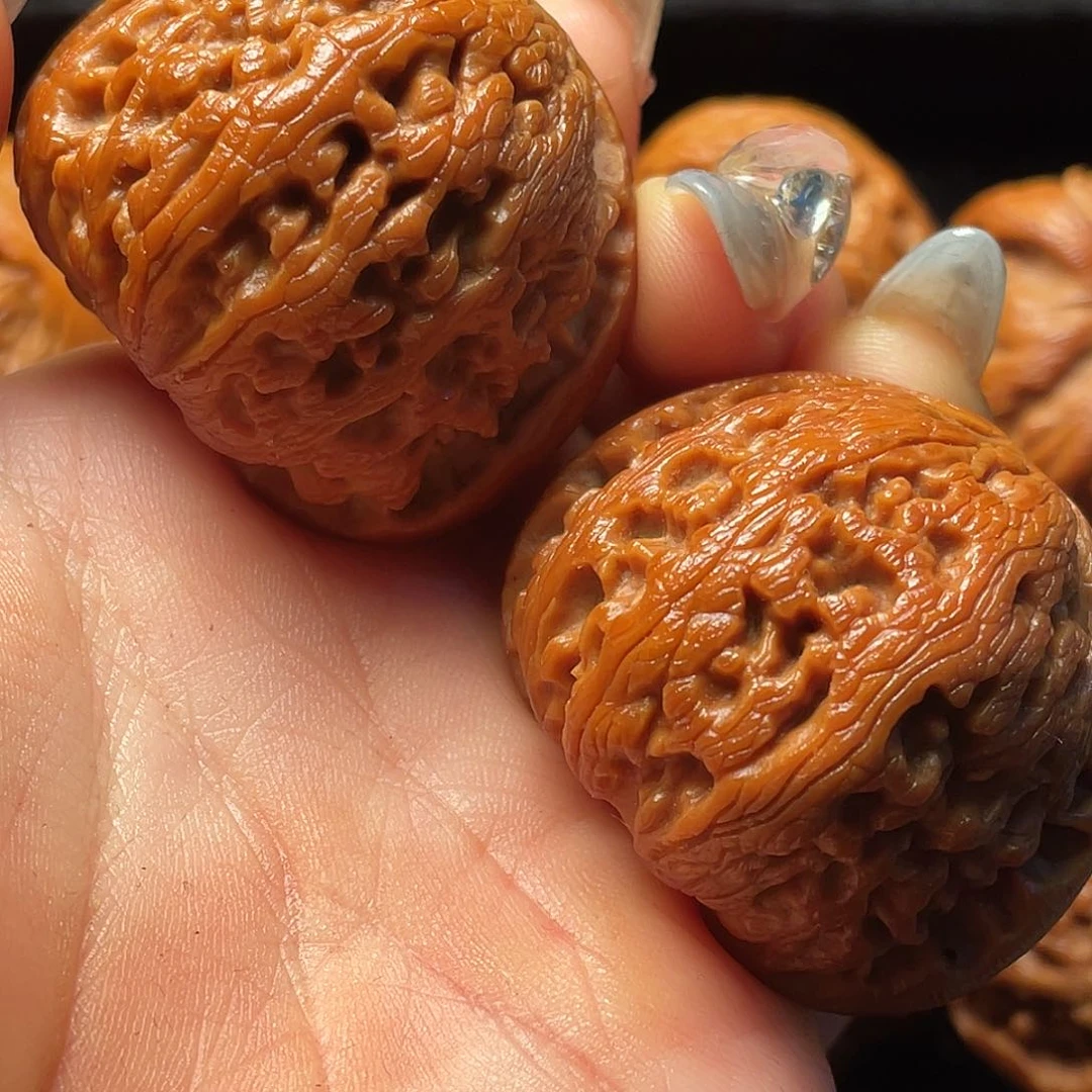 文玩核桃把件秦岭山脉核桃