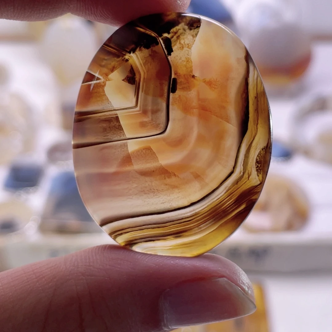 玛瑙/玉髓未镶嵌珠宝奇石