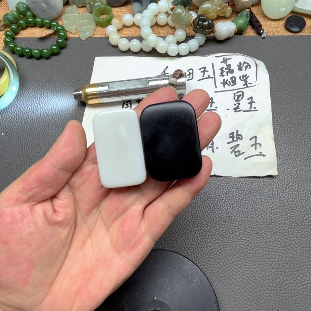 未镶嵌和田玉挂件