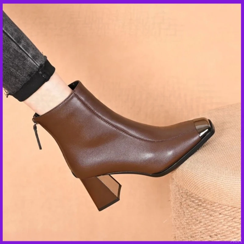 金属方头法式复古靴女百搭秋冬后拉链高跟短靴粗跟2025新款马丁靴