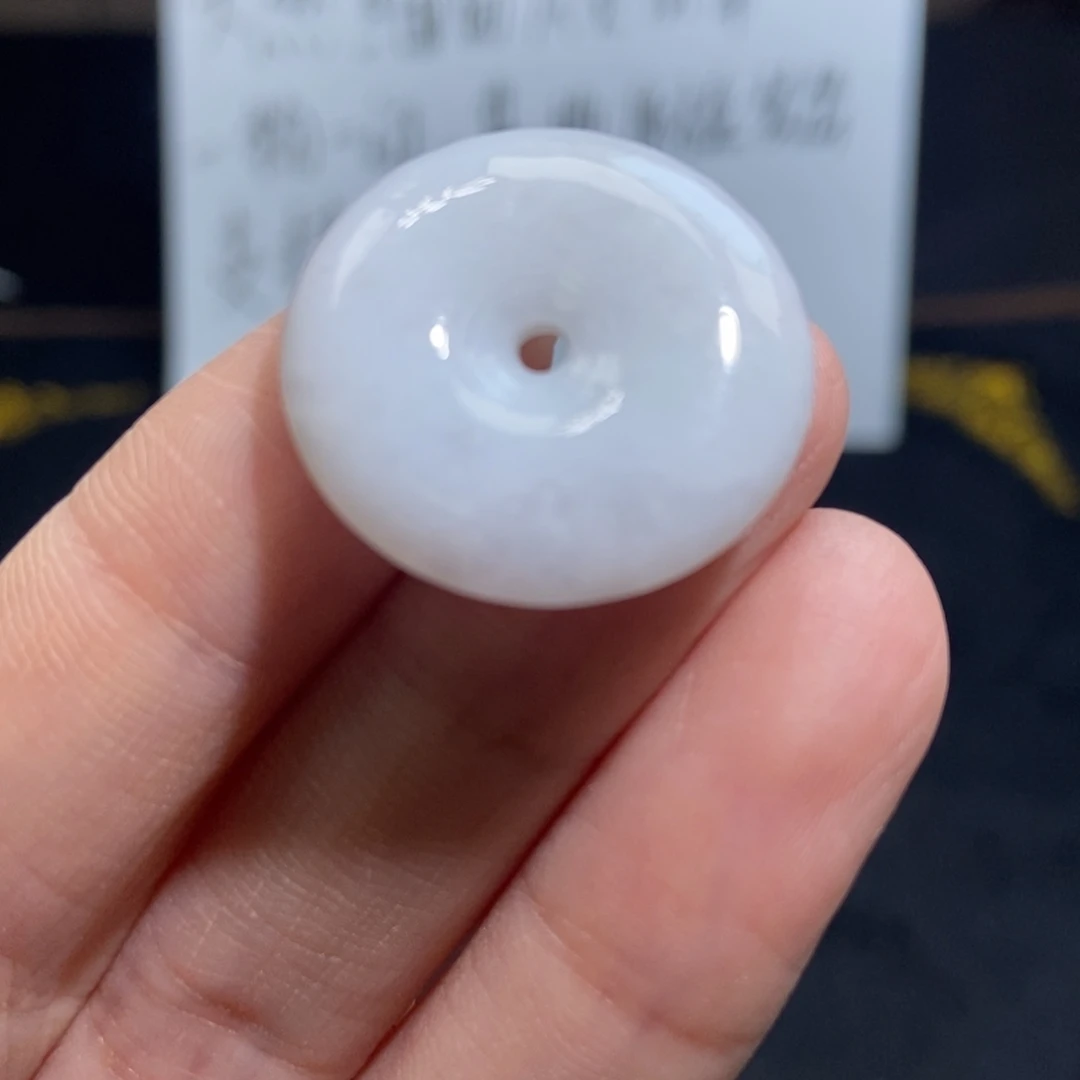 翡翠未镶嵌手链翡翠