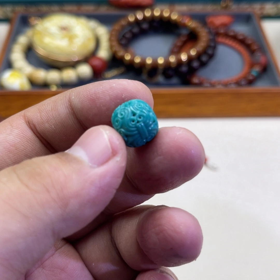 绿松石未镶嵌珠宝奇石103