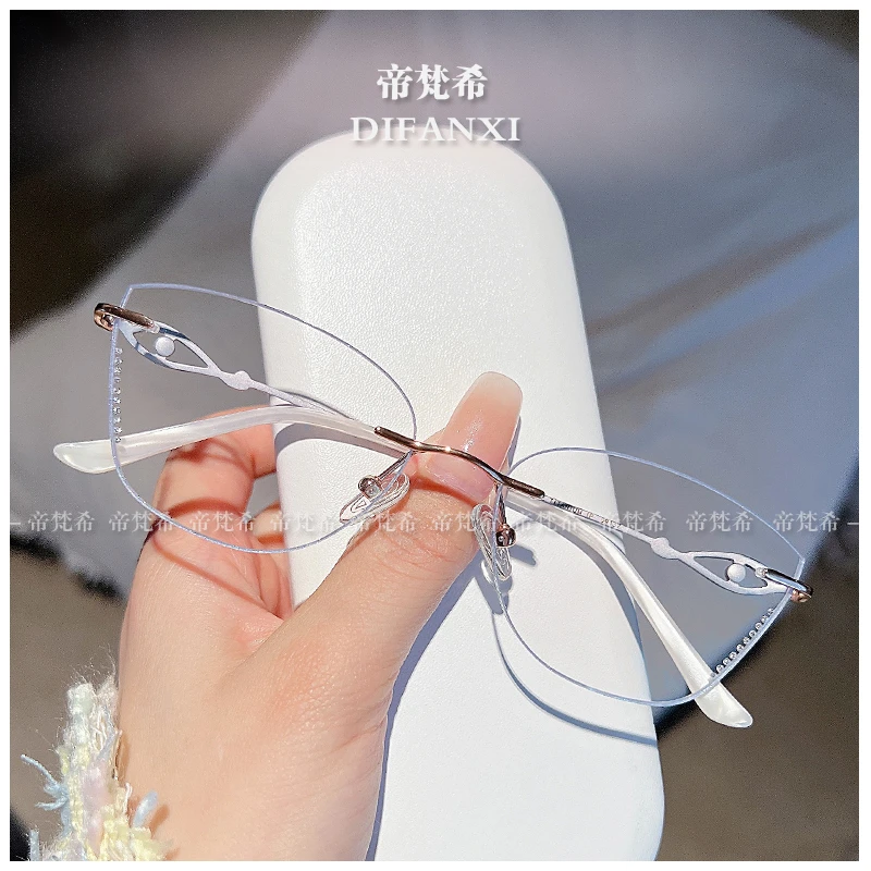 纯钛防蓝光无框近视眼镜女配镜可配变色防辐射护目度数超轻无边框