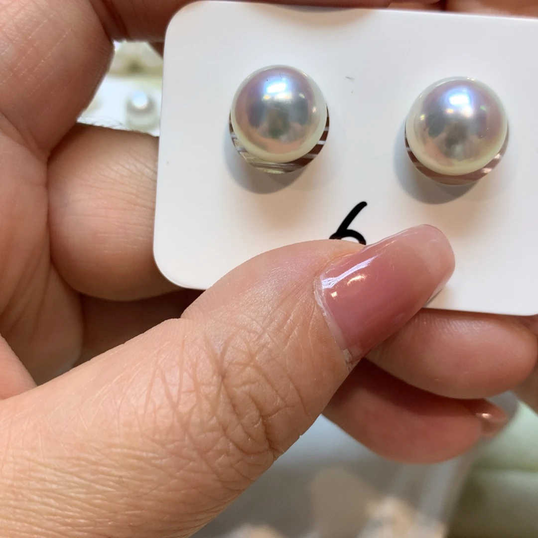 海水珍珠耳饰18K金镶嵌