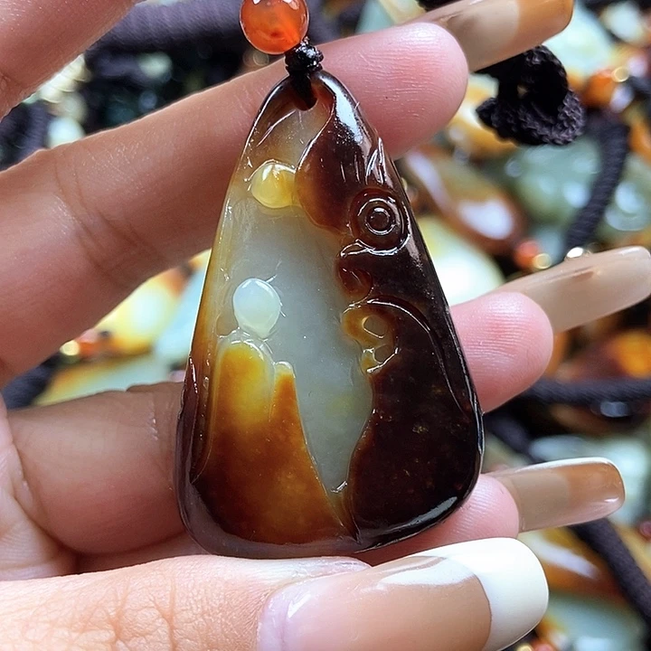 和田玉颈饰未镶嵌