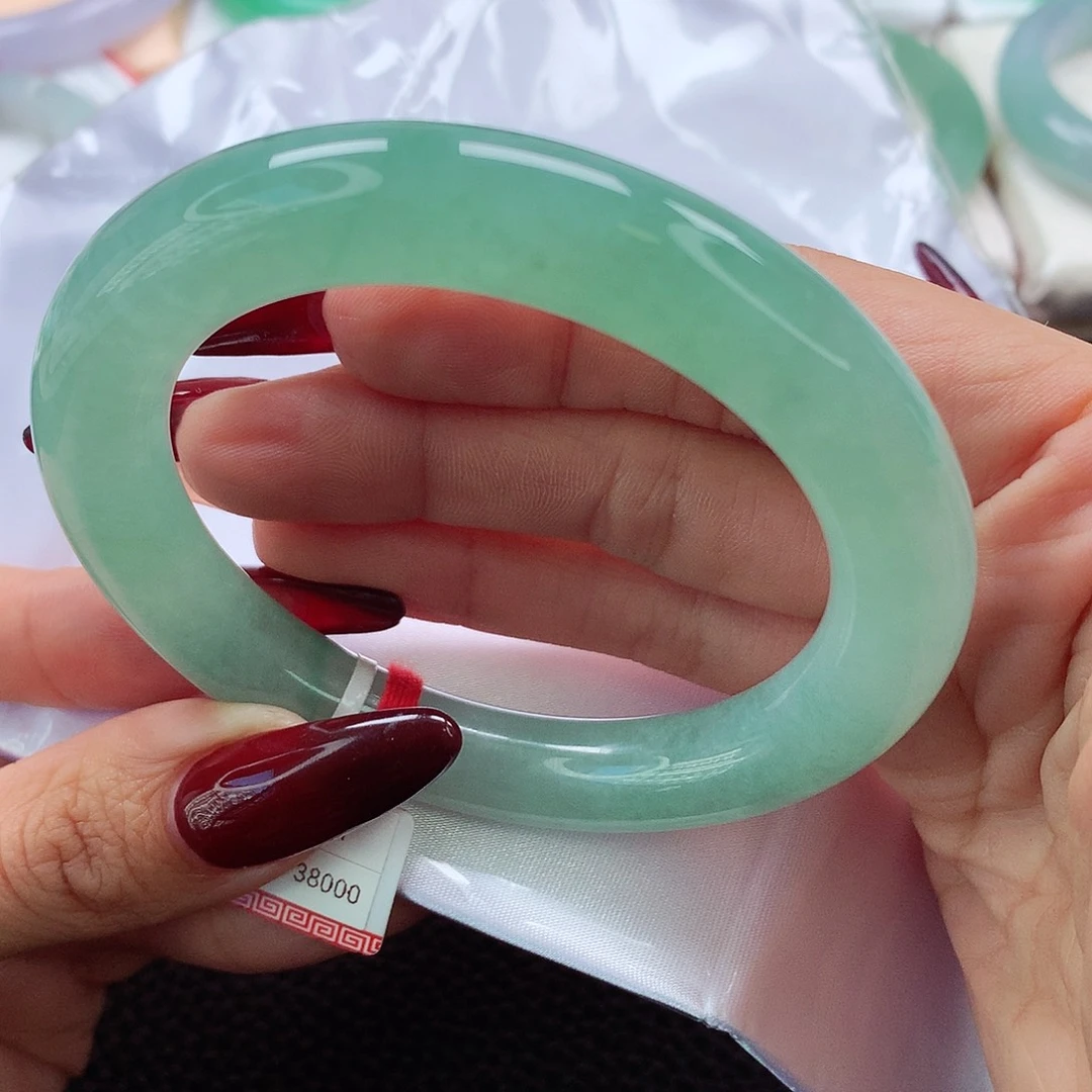 翡翠手镯未镶嵌56.57.58冰绿胖圆 小万超强推 必拍