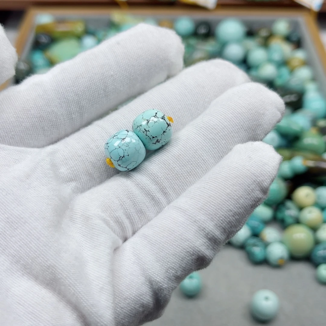 绿松石未镶嵌挂件