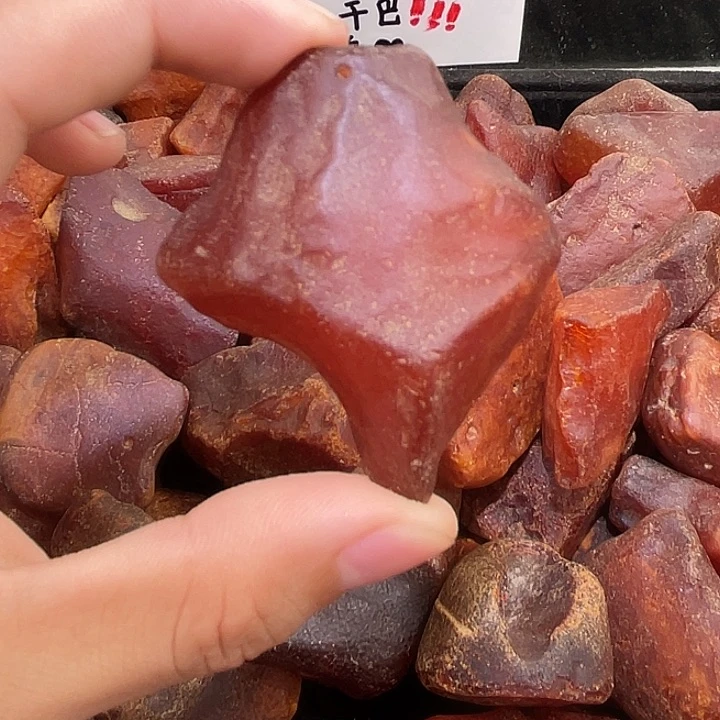 裸石琥珀未镶嵌吊坠