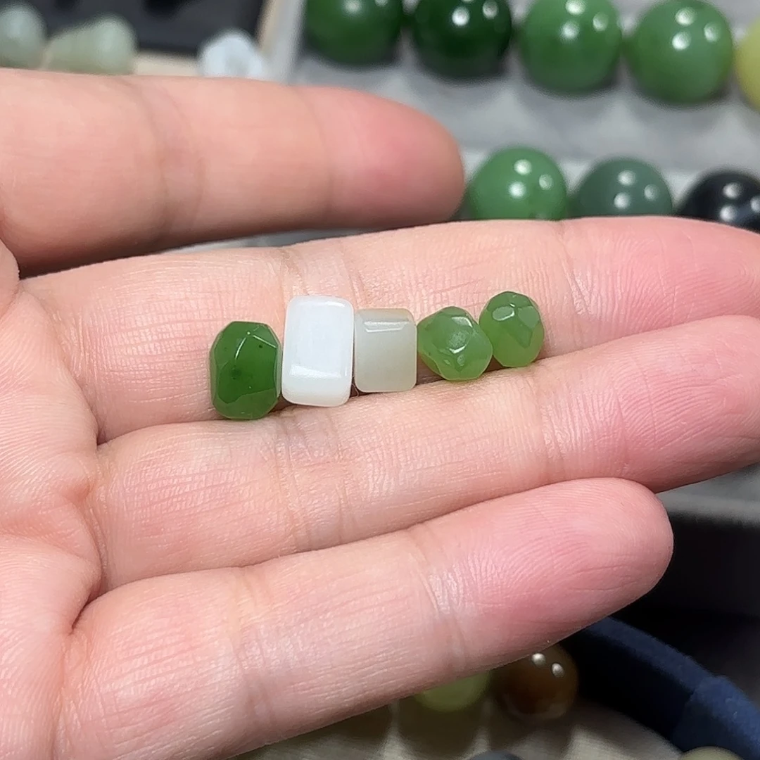未镶嵌和田玉挂件m*a珠子
