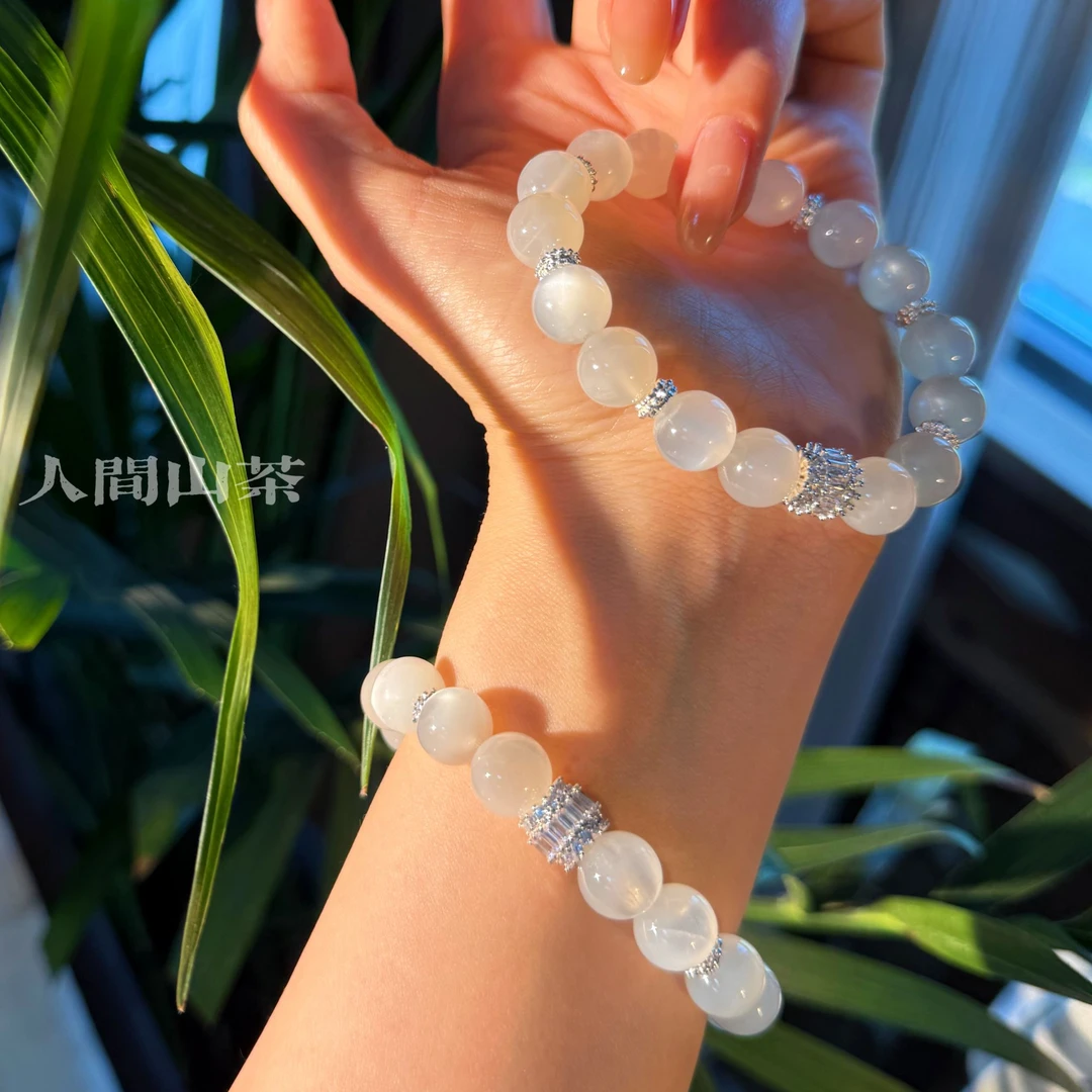 人间山茶 C15-2137 月光石手串