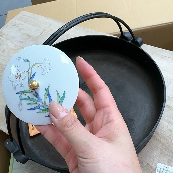 2**哥瓷器。 瓷器。