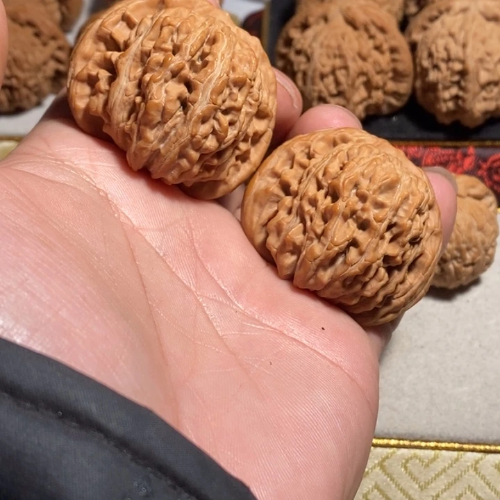 文玩核桃把件我****.核桃