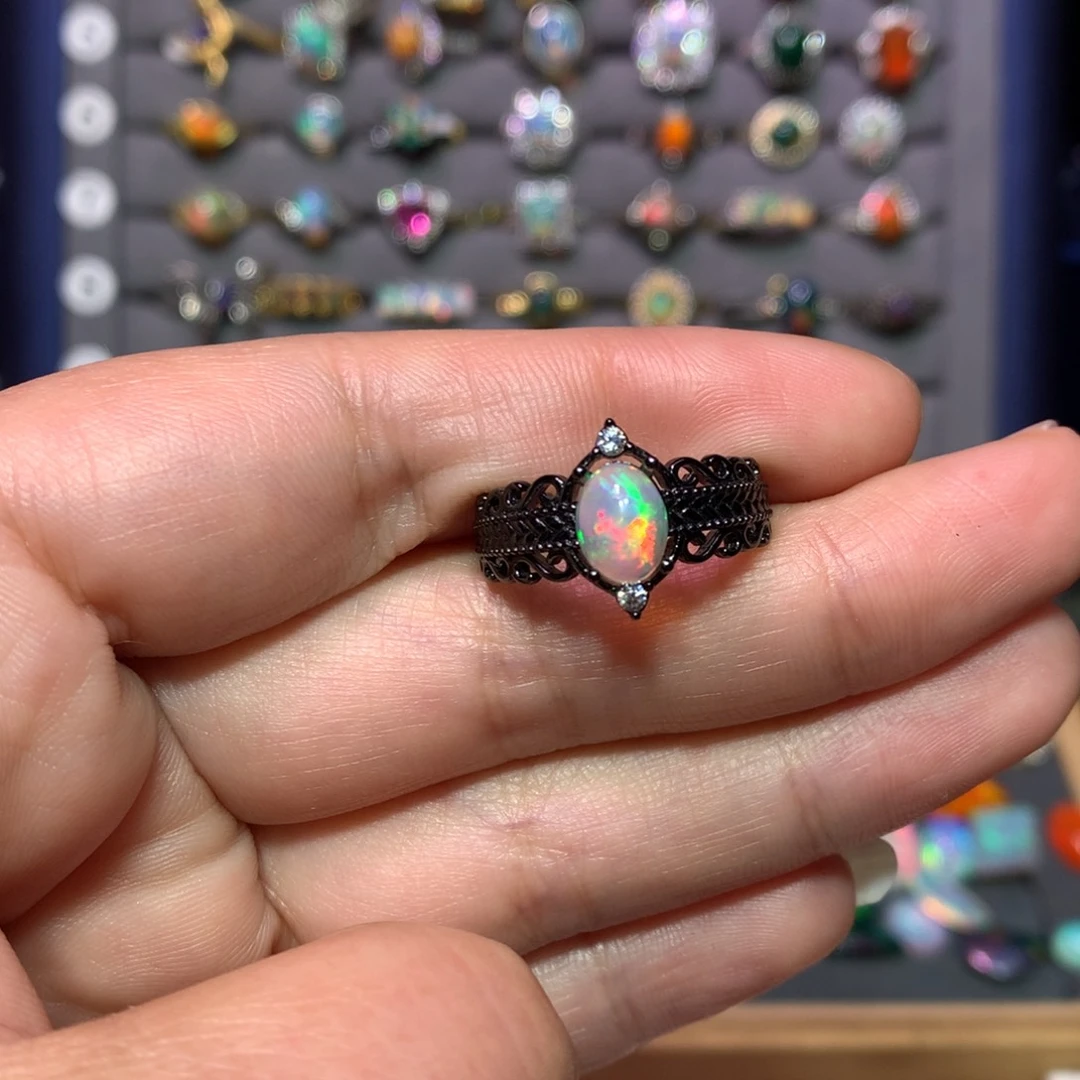 欧泊戒指款式银S925镶嵌?*哪