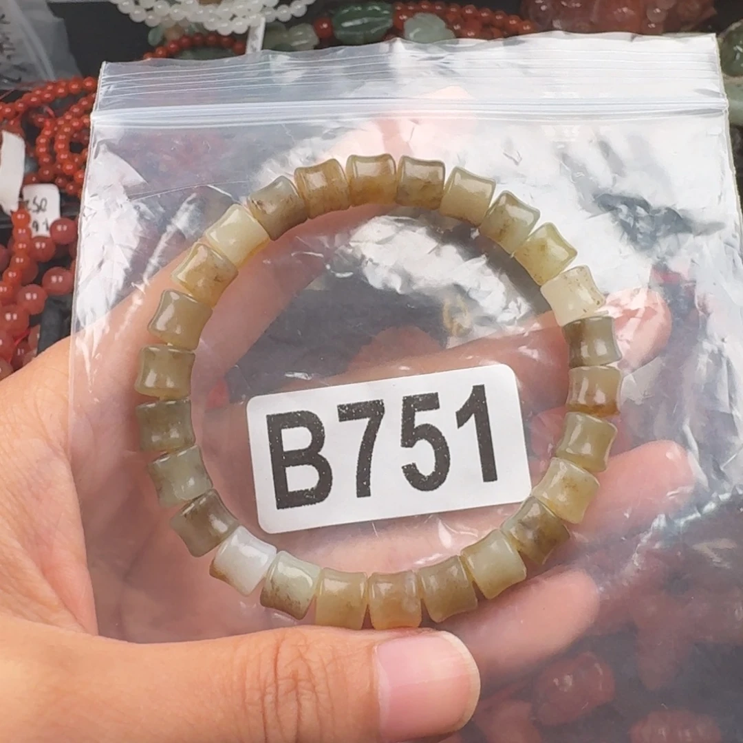 锦****南红玛瑙未镶嵌珠宝奇石