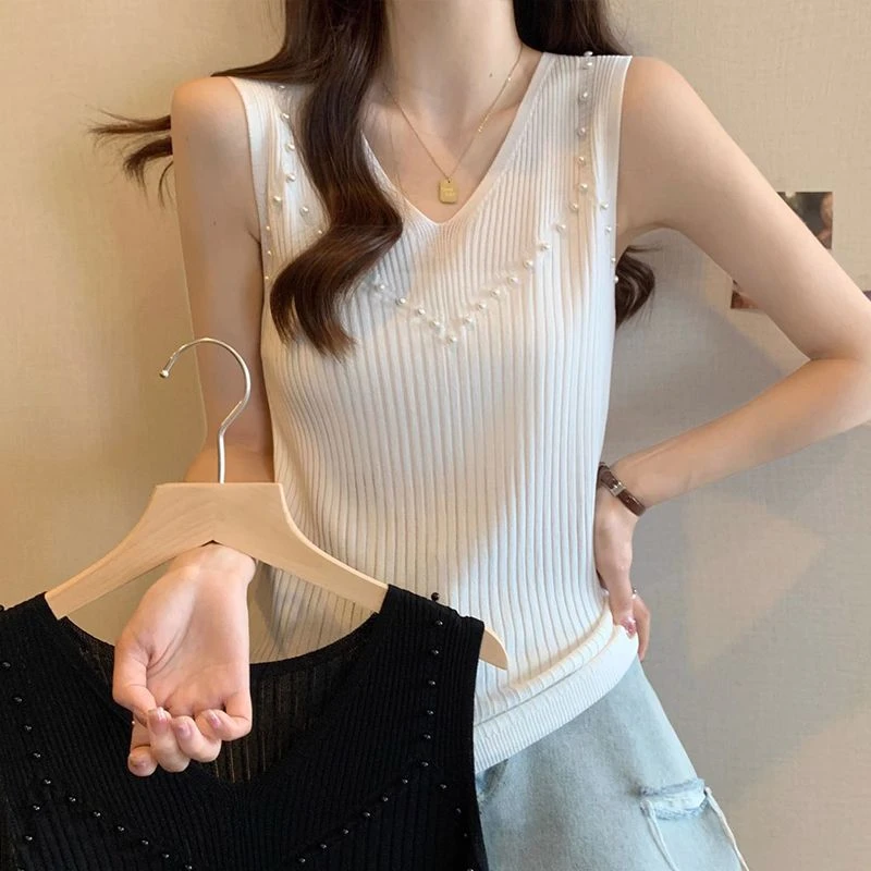【店铺热销】大码冰丝针织背心女内搭打底夏季新款遮肚子显瘦外穿v