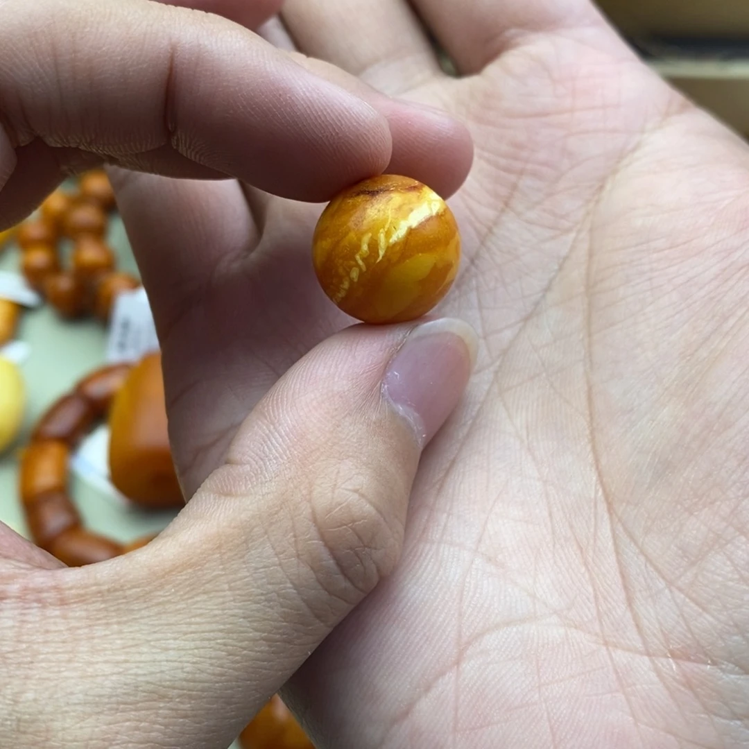 琥珀颈饰未镶嵌逗*单珠