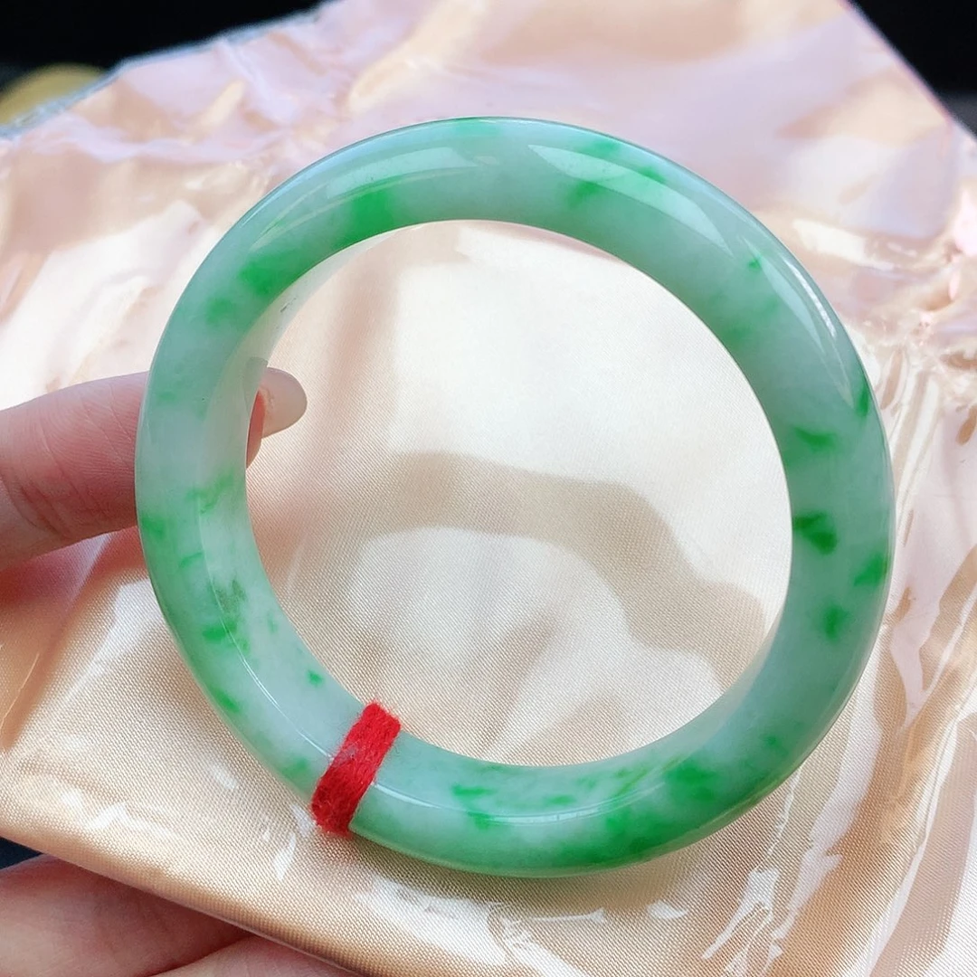 翡翠手镯未镶嵌53圈口882072