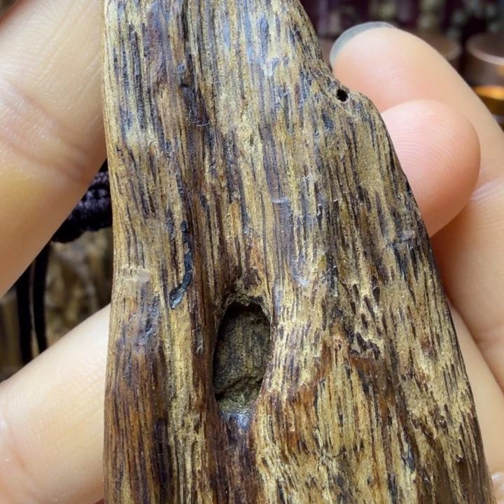 沉香碎屑沉香海南随行吊坠