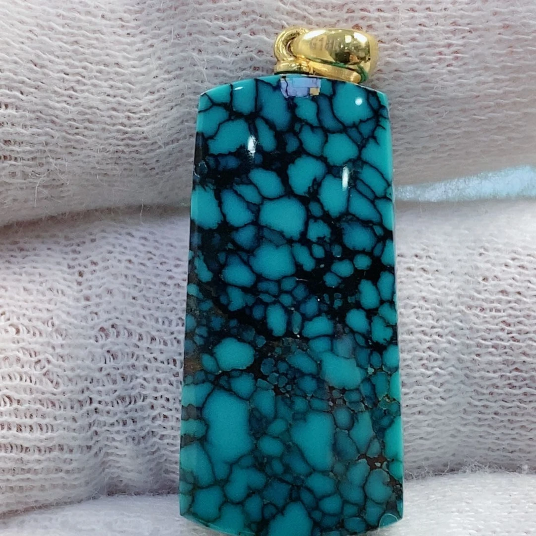 绿松石珠宝奇石18K金镶嵌