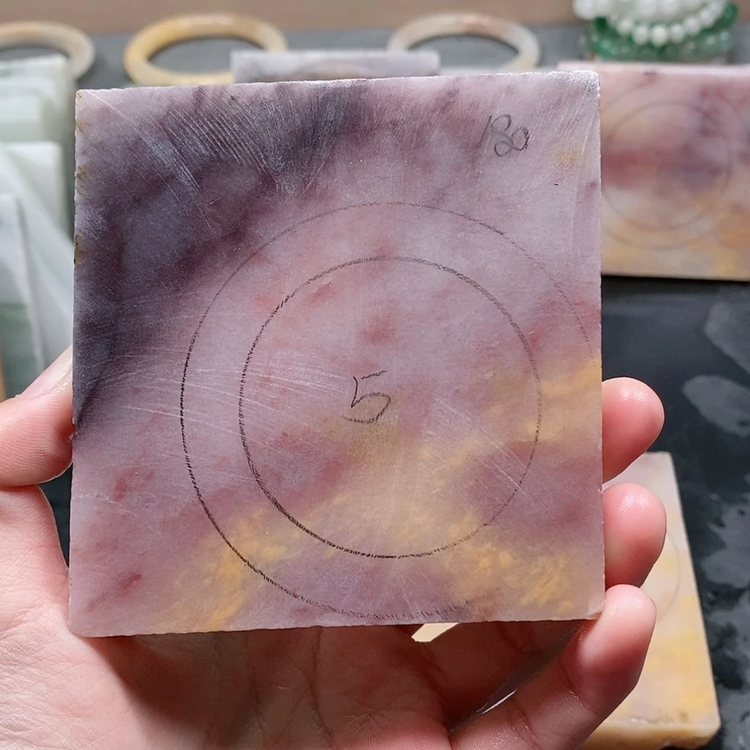 【闪购商品】石英质玉手镯未镶嵌小**乖定制