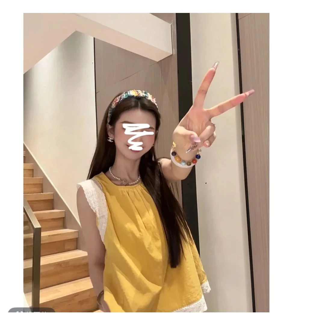 韩系设计感小飞袖宽松遮肚上衣女夏季蕾丝拼接绝美小衫潮