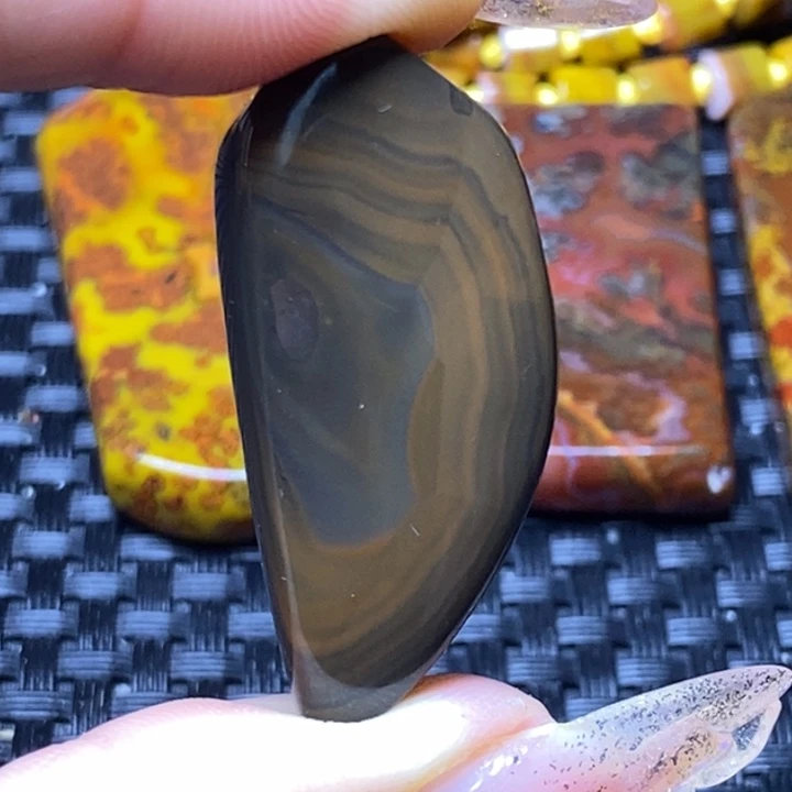 玛瑙/玉髓颈饰未镶嵌