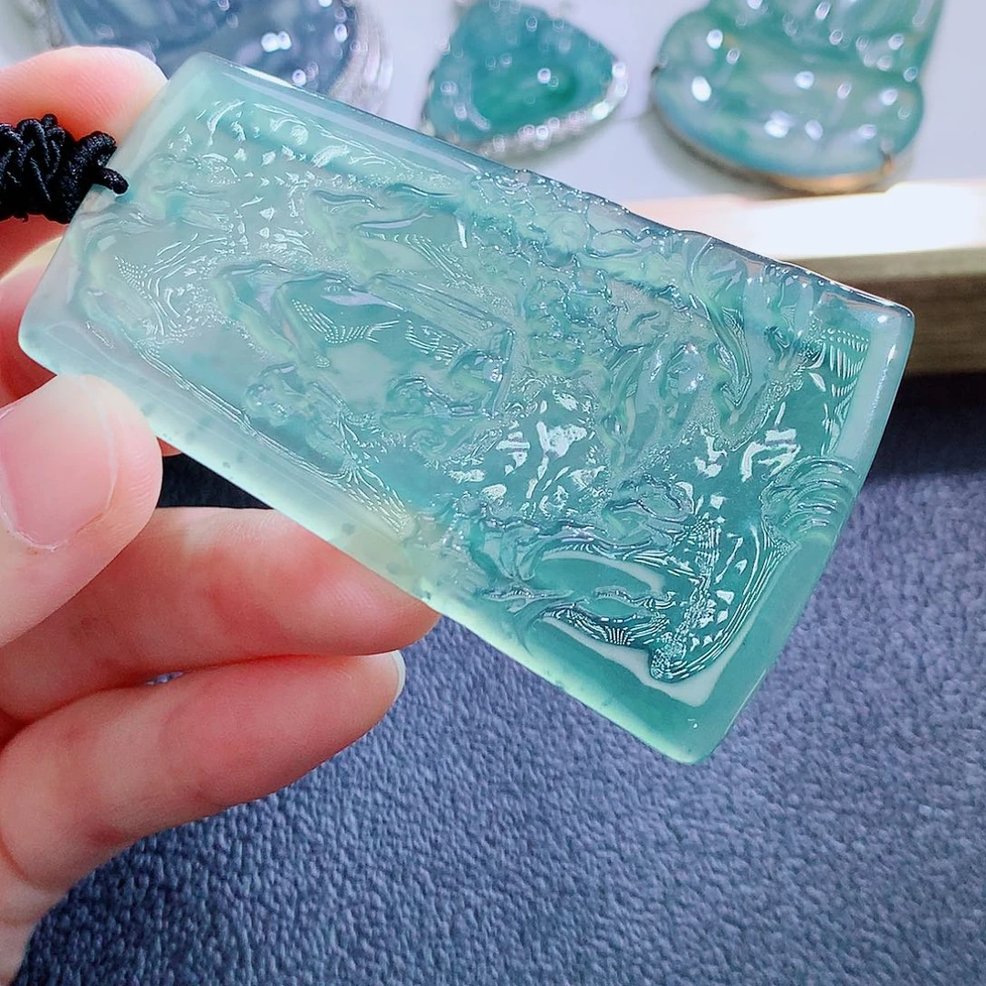 颈饰未镶嵌翡翠翡翠
