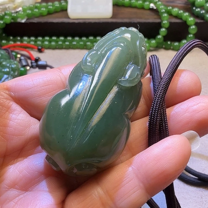 和田玉（青玉）未镶嵌颈饰