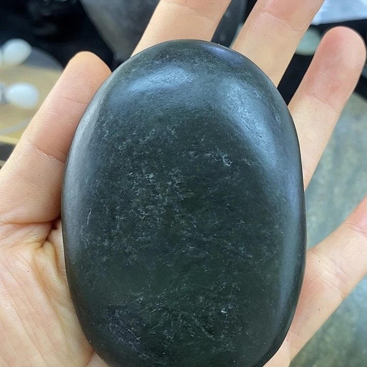 未镶嵌和田玉（糖玉）挂件