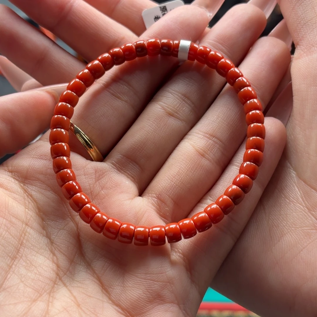 胡****南红玛瑙未镶嵌手串原矿保山南红啊东寨柿子红直切手串卡5+