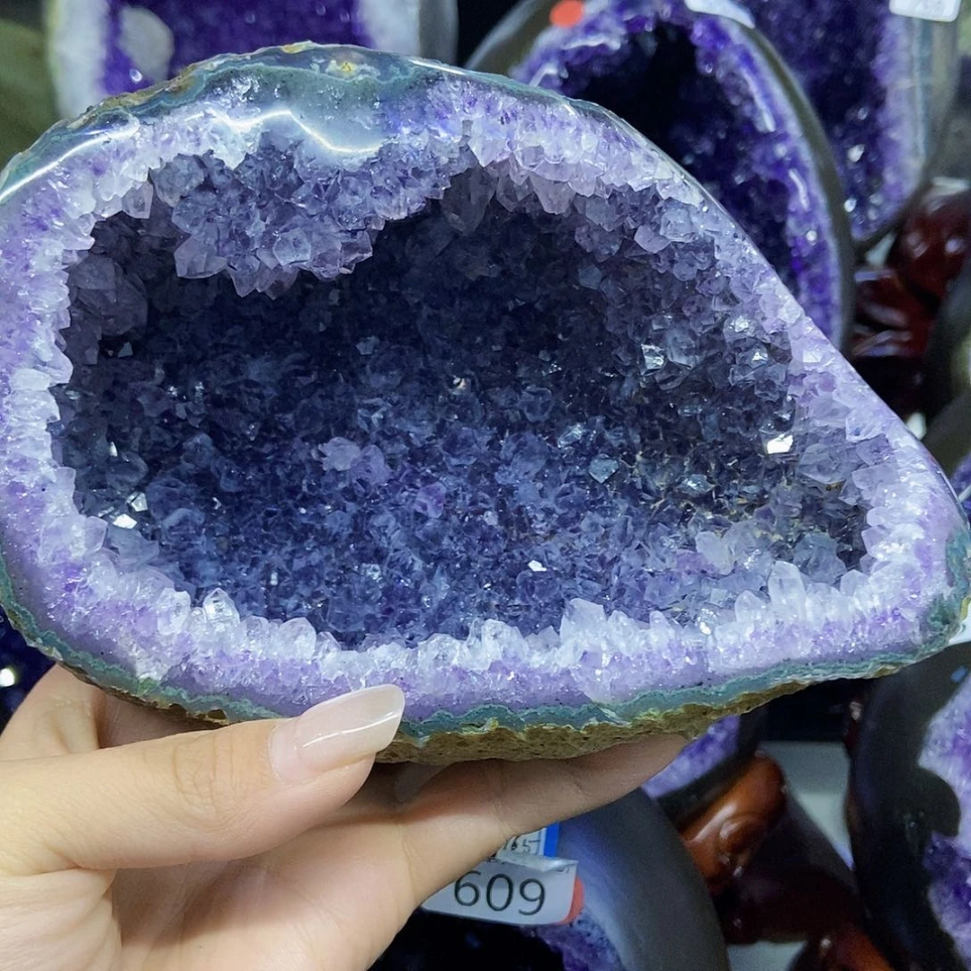 紫晶大型摆件（非配饰）未镶嵌琪