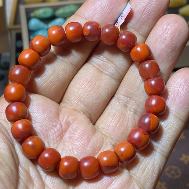 南红玛瑙配饰未镶嵌