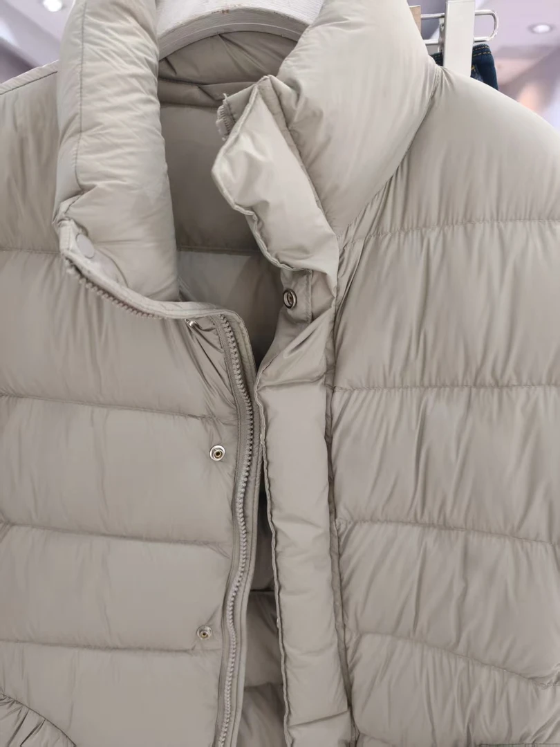 【星腾】时尚女款百搭保暖黑色羽绒服 5P9C11660