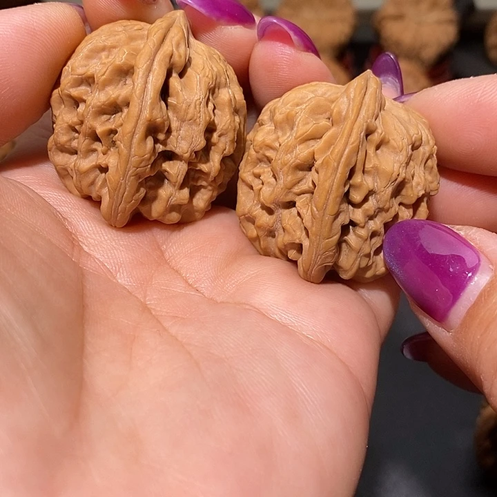 把件文玩核桃35红锦鲤