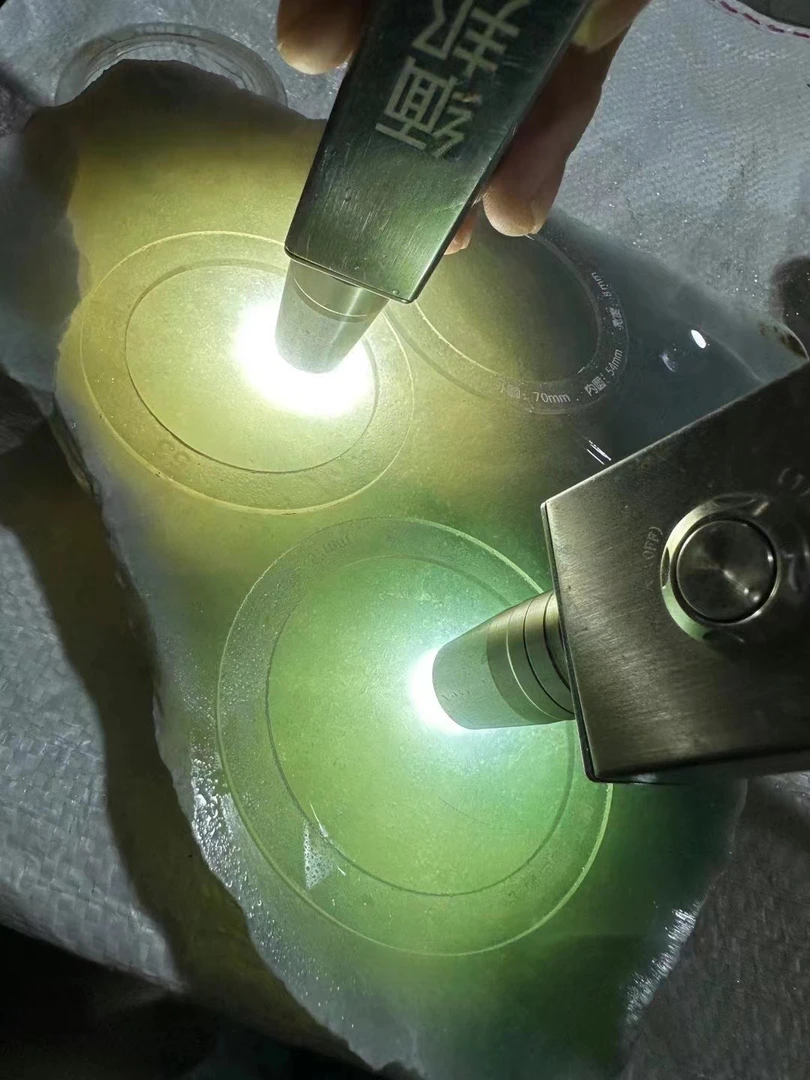 缅甸天然A货翡翠定制