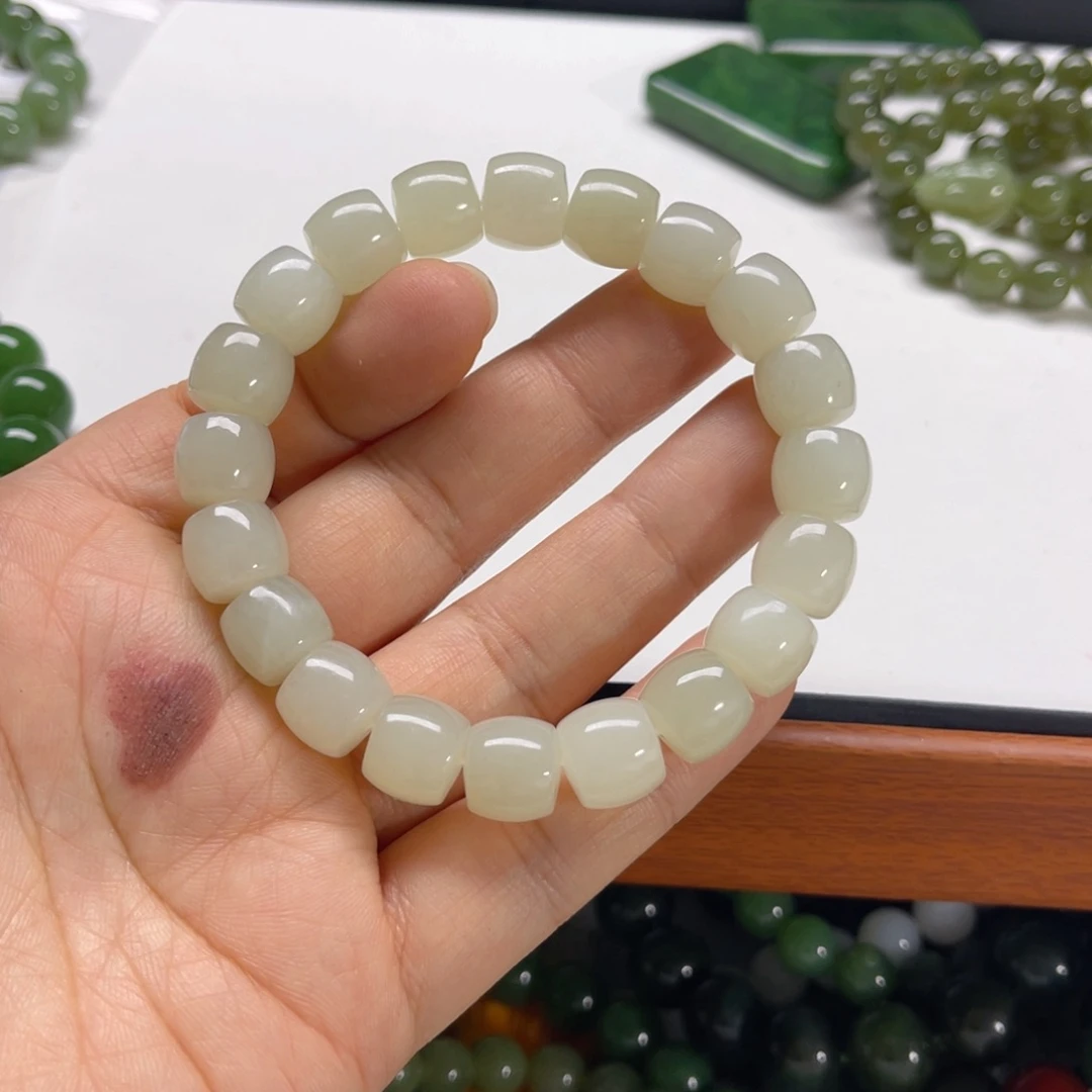 未镶嵌手链和田玉