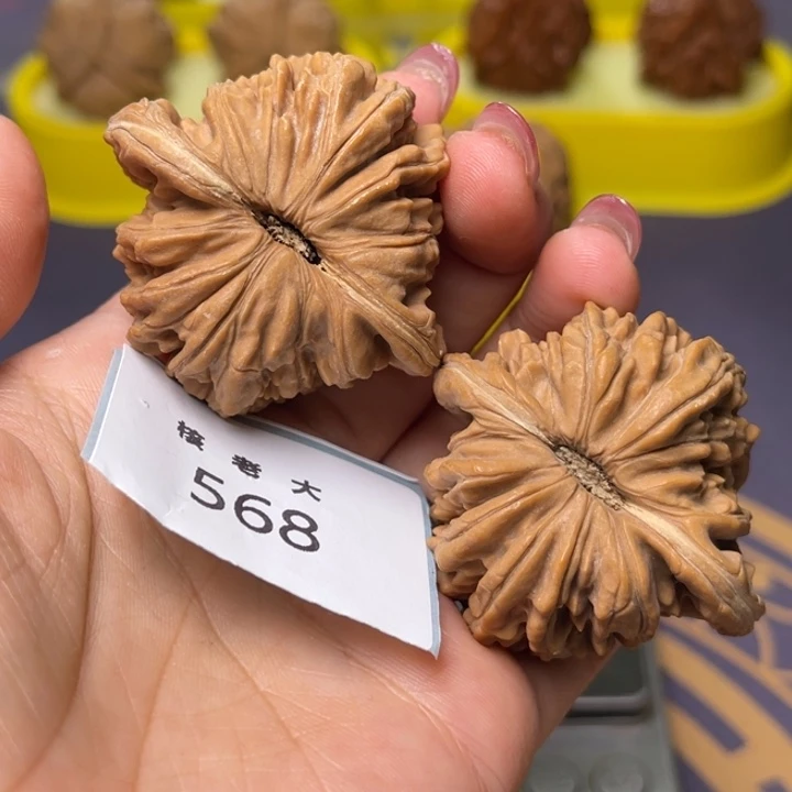 文玩核桃把件四座楼45.568