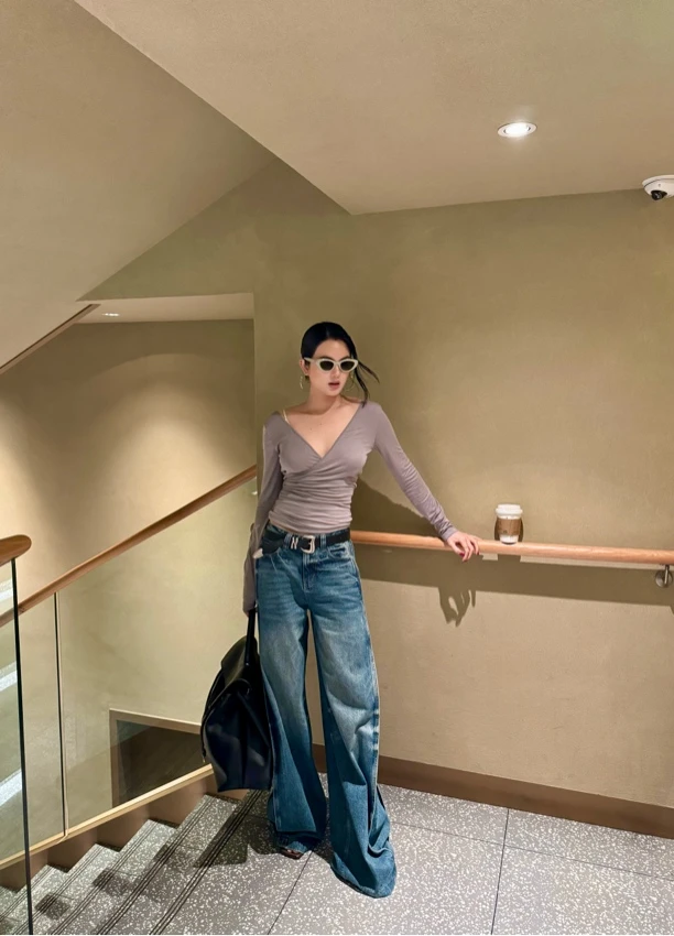 （徐达琳专属）通勤V领T恤有弹力长袖显瘦宽松型短款交叉上衣LD1169