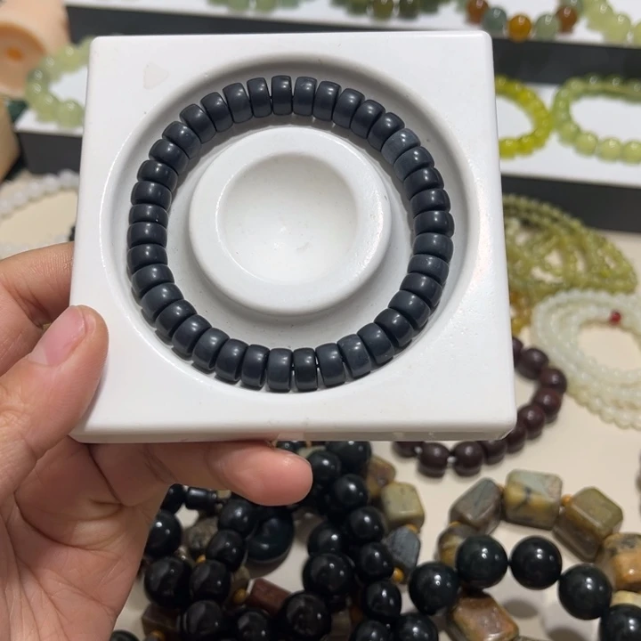 和田玉未镶嵌手链卡9.4