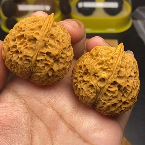 文玩核桃把件42尺寿桃