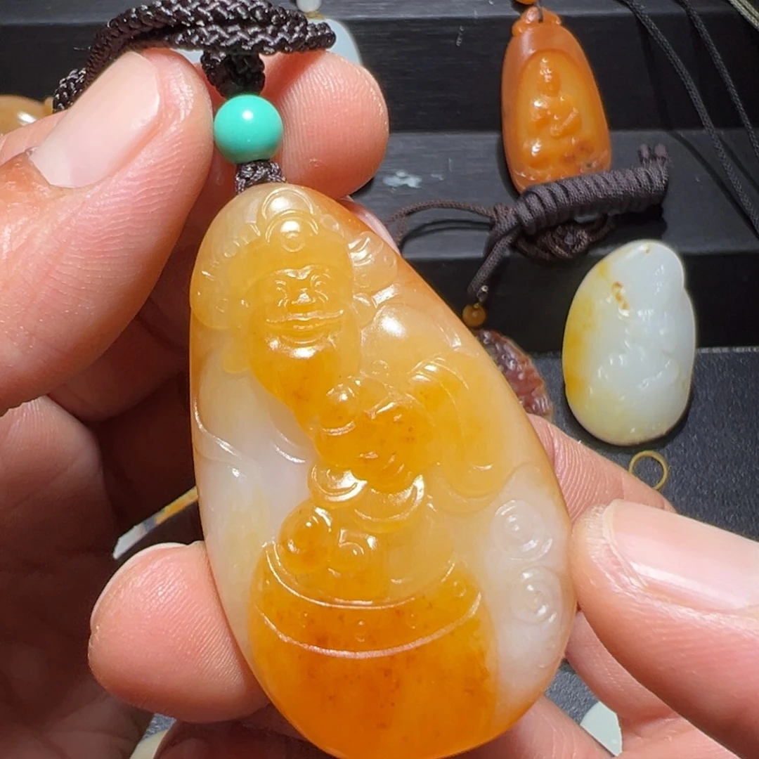 越***锅和田玉未镶嵌挂件