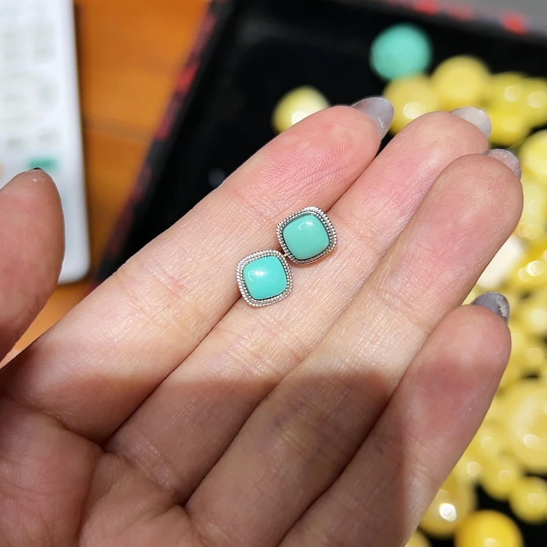 绿松石耳饰银S925镶嵌花**央