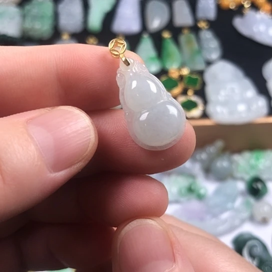 颈饰未镶嵌翡翠葫芦