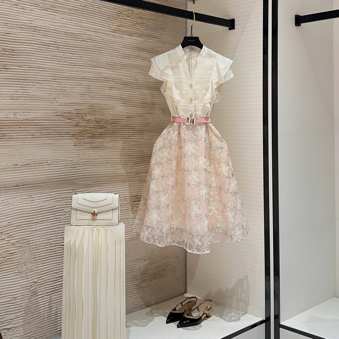 设计师款气质刺绣显瘦收腰连衣裙CO-10