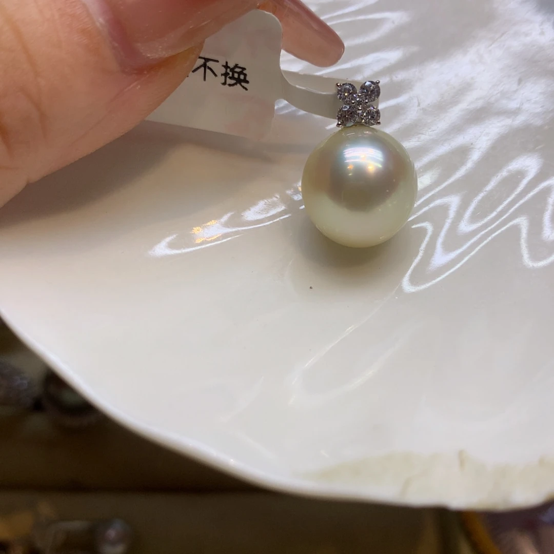颈饰未镶嵌海水珍珠