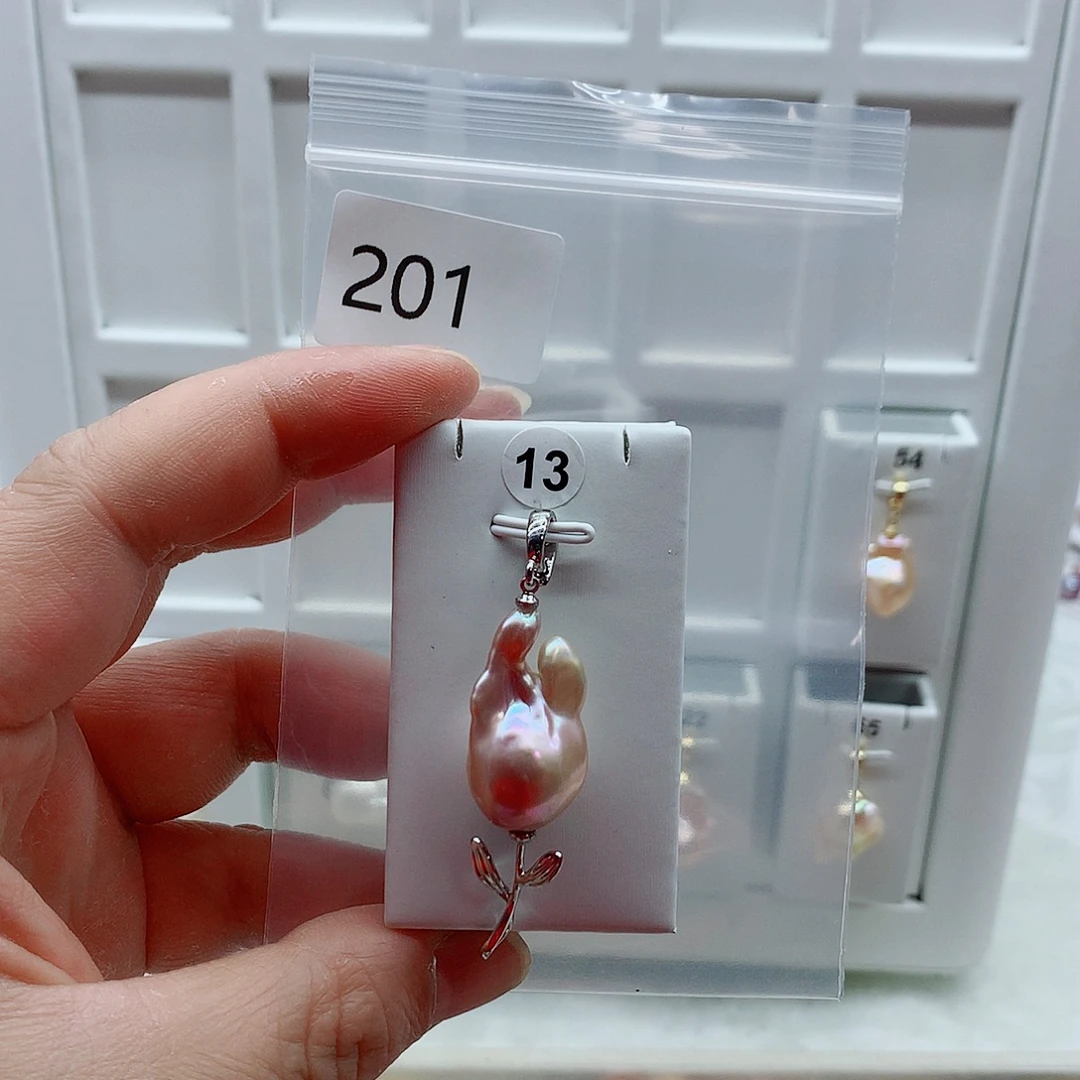 淡水珍珠吊坠(不含链)合金