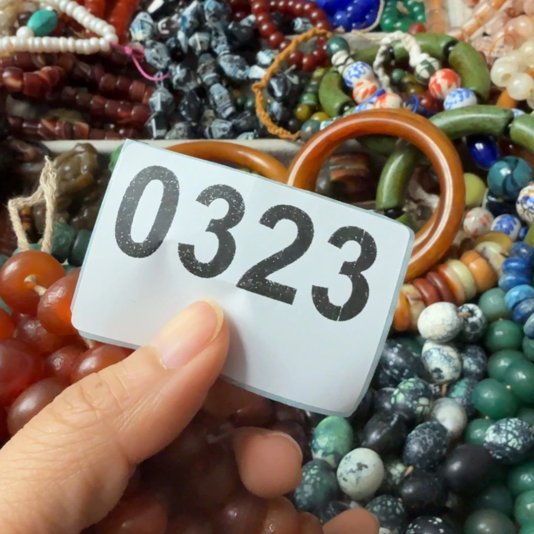 人***态玛瑙/玉髓未镶嵌手链