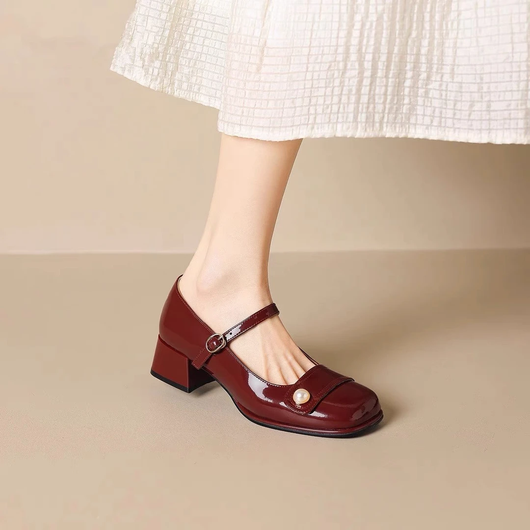 虫虫女鞋漂亮小单鞋时尚仙女风